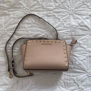 Michael Kors Crossbody